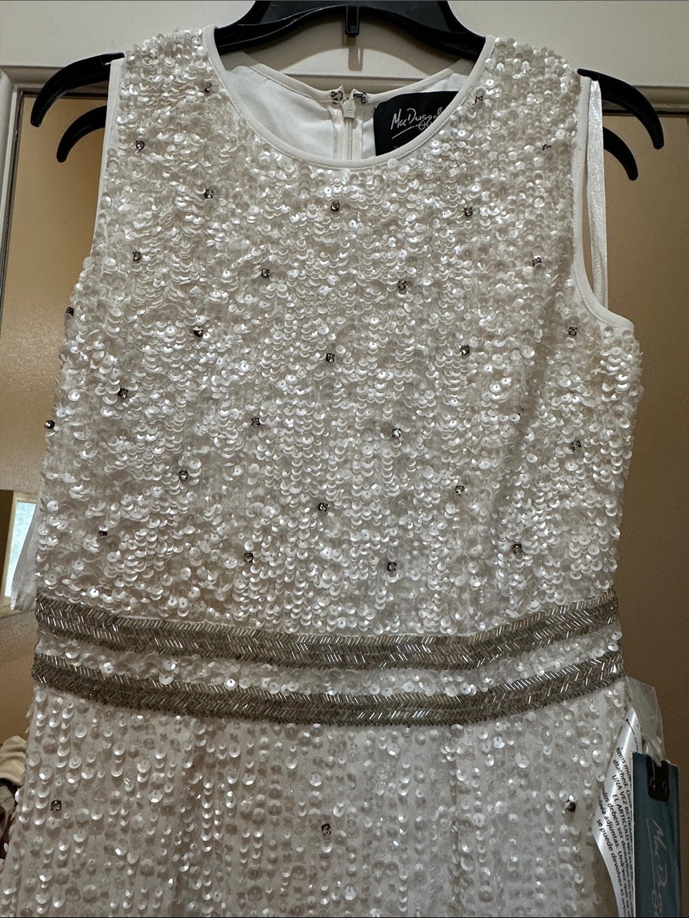 Mac Duggal Beaded White Sleeveless Evening Dress with Metallic Waist - Picture 3 of 5